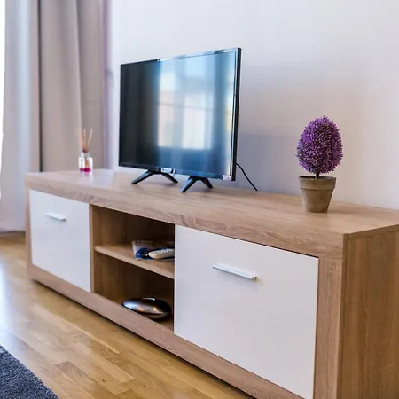 Apartment Colours Deluxe With Free Parking *