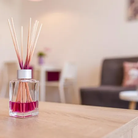 Apartment Colours Deluxe With Free Parking Budapest